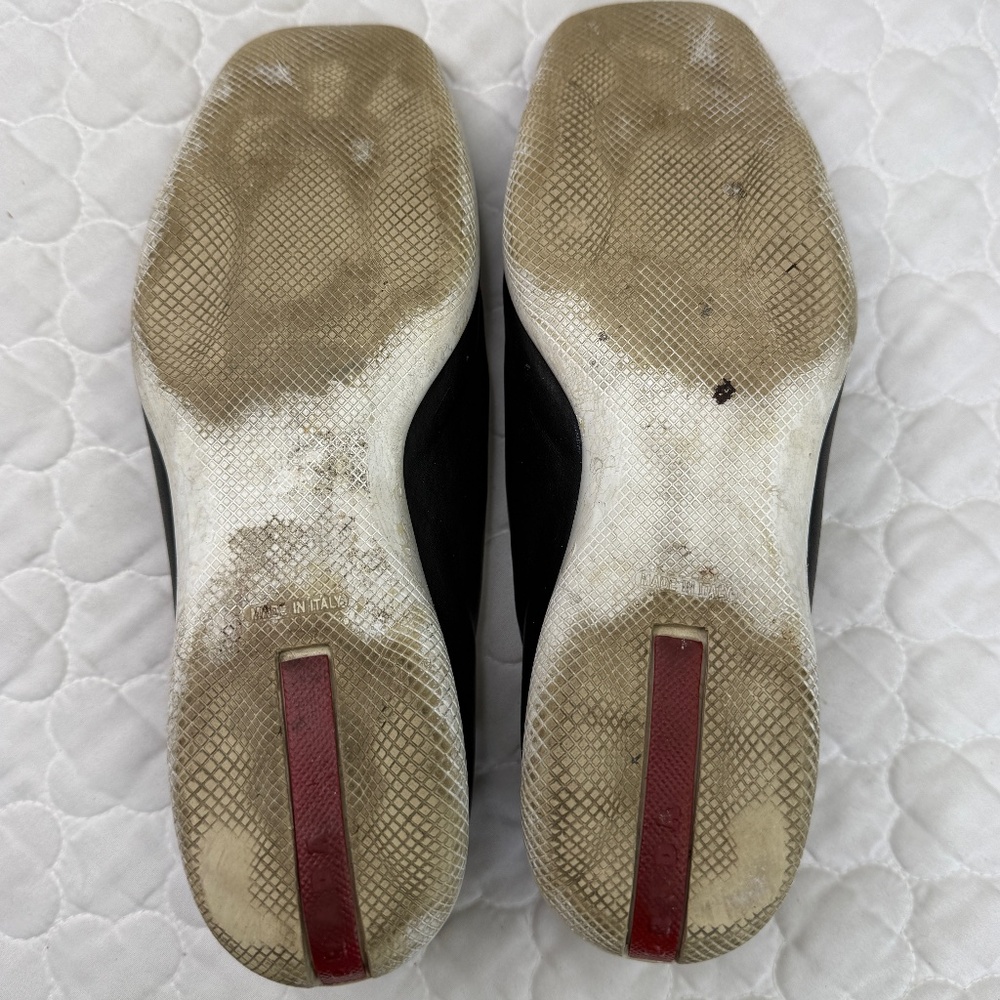 Prada‎ Leather Flats Made in Italy Size 37.5 - Picture 7 of 8